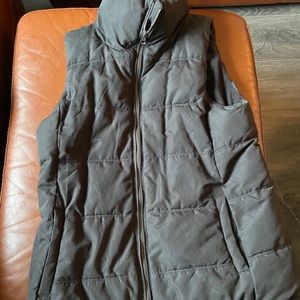 Women’s black vest